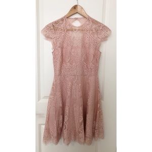 BB Dakota Rhianna Fit and Flare Dress size 2 Pink